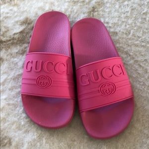 GUCCI logo rubber slide sandals *pink*!!